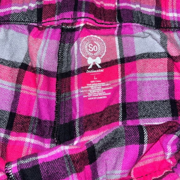 Sale! 4 for $20! Pink plaid pajamas - Picture 3 of 3